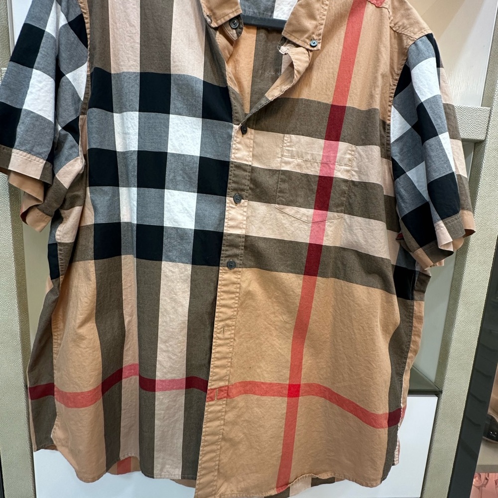 Burberry Tan Black White Red Check Short-Sleeve Button-Down Shirt - Picture 3 of 8
